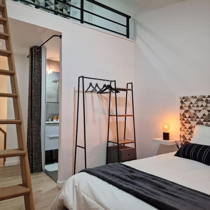 サン・テティエンヌL'Atelier B Magnifique Loft Avec Terrasse Priveeアパートメント エクステリア 写真